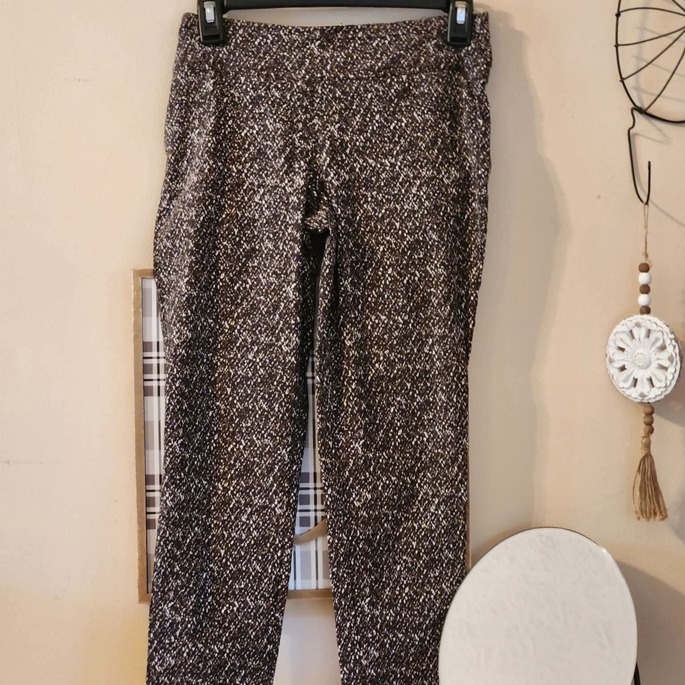 Van Heusen Black and White Patterned Leggings